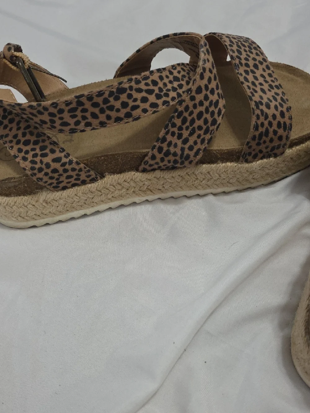 Leopard Print Strappy Sandals - Neutral Tan & Black